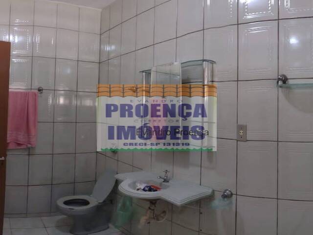 Casa para Locação em Guaratinguetá - 3