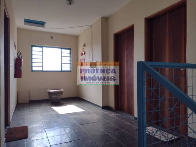 #104 - Apartamento para Locação em Guaratinguetá - SP