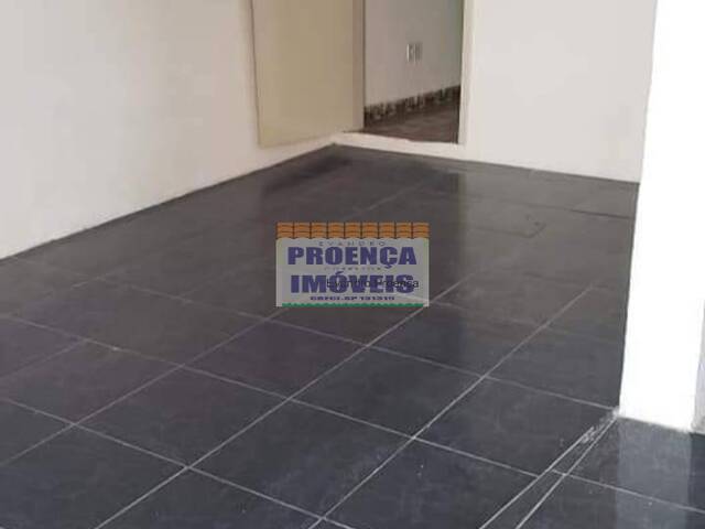 Casa para Locação em Guaratinguetá - 3