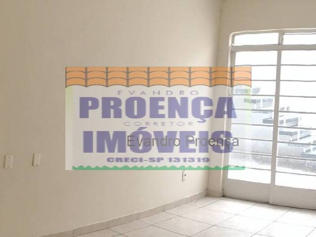 #137 - Apartamento para Locação em Guaratinguetá - SP