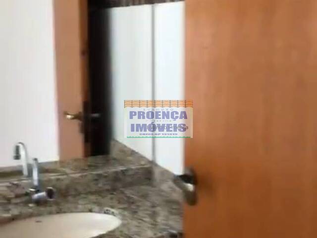 #159 - Apartamento para Venda em Guaratinguetá - SP - 1