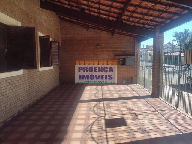 Casa para Locação em Guaratinguetá - 3