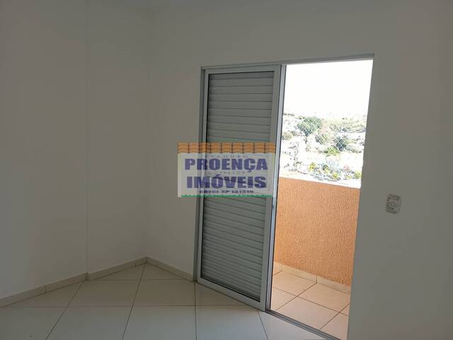 #219 - Apartamento para Locação em Guaratinguetá - SP