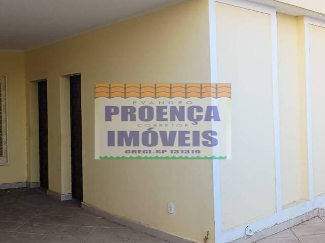 #372 - Casa para Venda em Guaratinguetá - SP - 2