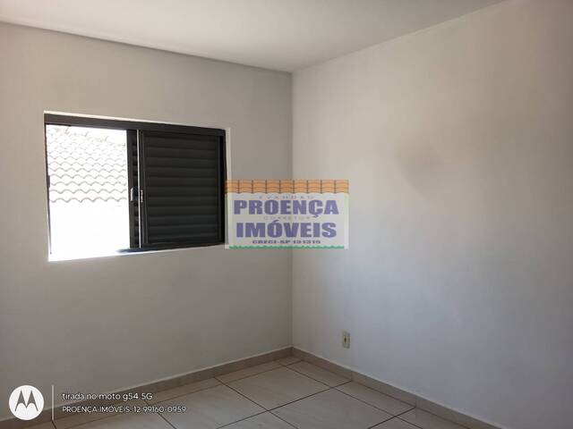Apartamento para Venda em Guaratinguetá - 4