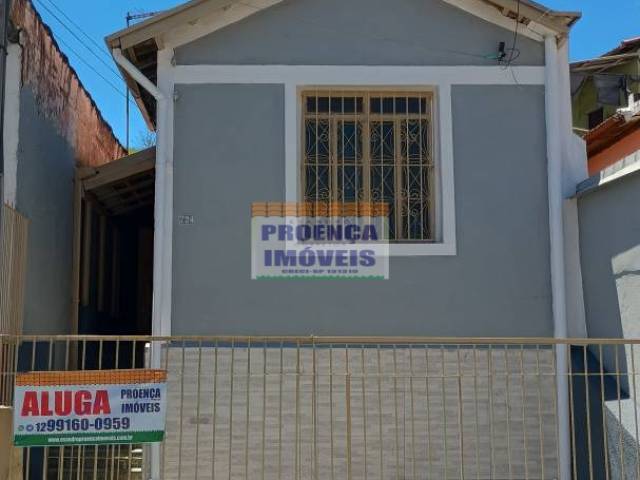 #148 - Casa para Locação em Guaratinguetá - SP