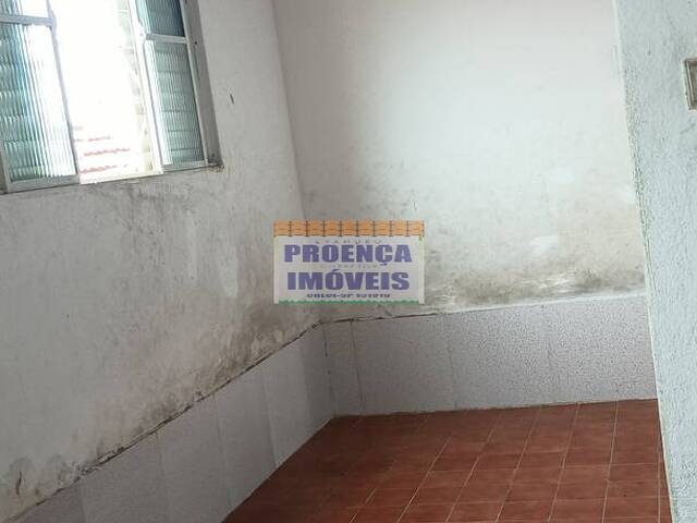 Casa para Locação em Guaratinguetá - 3