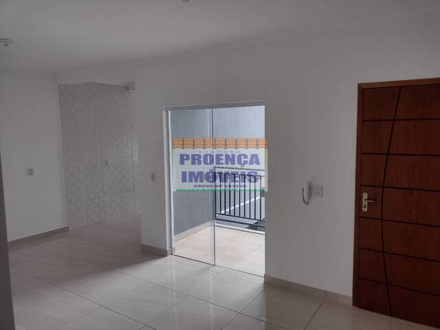#280 - Apartamento para Locação em Guaratinguetá - SP