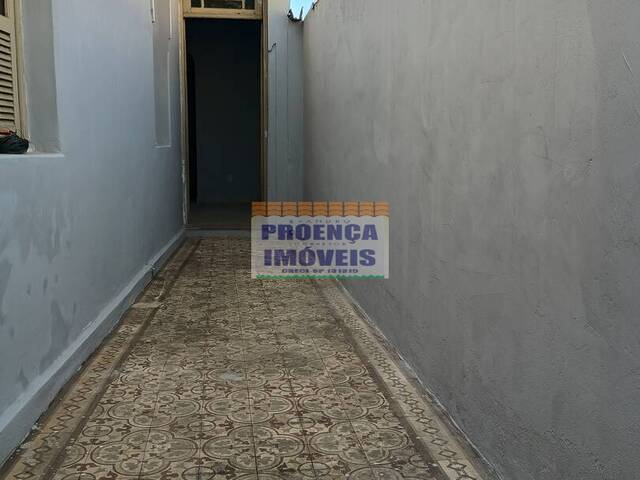 #376 - Casa para Locação em Guaratinguetá - SP - 2