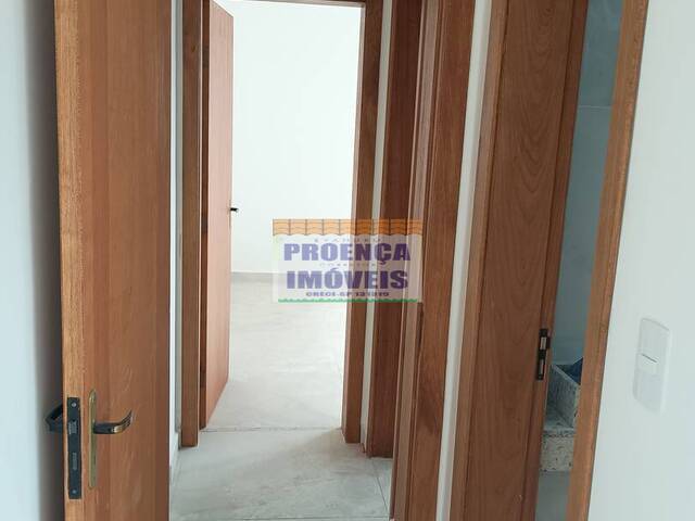 Apartamento para Locação em Aparecida - 4